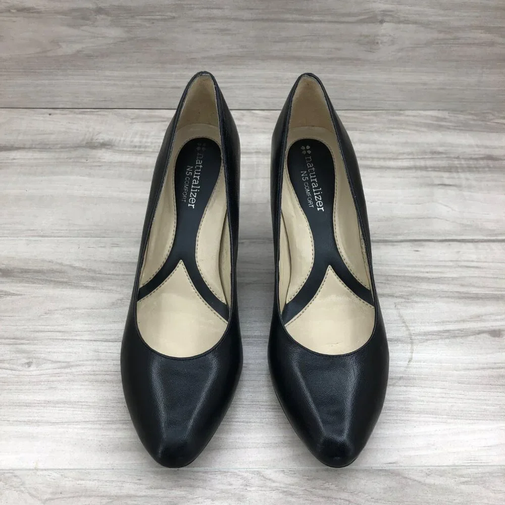 Naturalizer Heels Womens 7.5N Clava Black Leather Slip On Pump Shoes